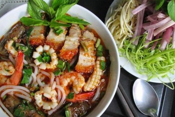 Bún mắm Mai, quận 4 - Nổi tiếng ở Sài Gòn